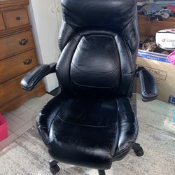 Black Lazboy Gaming Chair