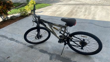 Mongoose mountain bike