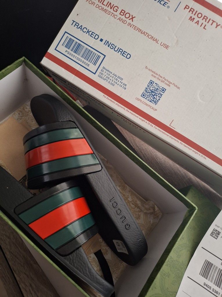 Gucci Slides For Men 8.5 / 9.5 NEW