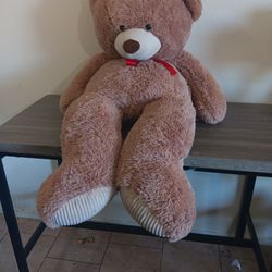 Like new giant teddy bear