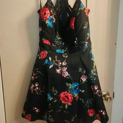 B. Smart Women's Juniors Cute Sexy Sleeveless Dress Black  With Floral Design Size (15 XL ) 
