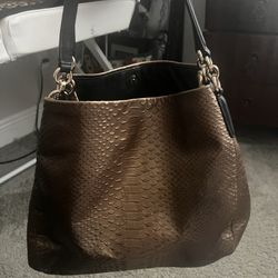 COACH  Leather  SHOULDER BAG PURSE SATCHEL