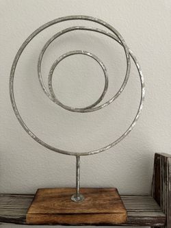 Decor $8
