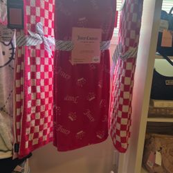 Juicy Blankets 