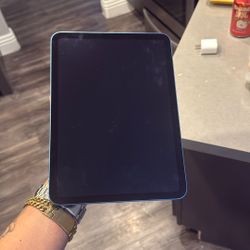 iPad 10th Gen