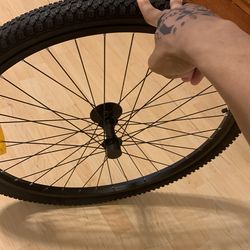 Mountain bike tire & Pedals