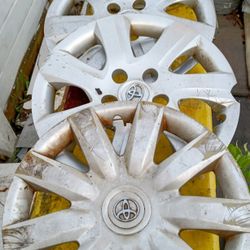 4 Toyota 15" Rim Covers For Parts 