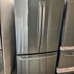 NEW OPEN BOX GE COUNTER DEPTH FRENCH STYLE REFRIGERATOR 