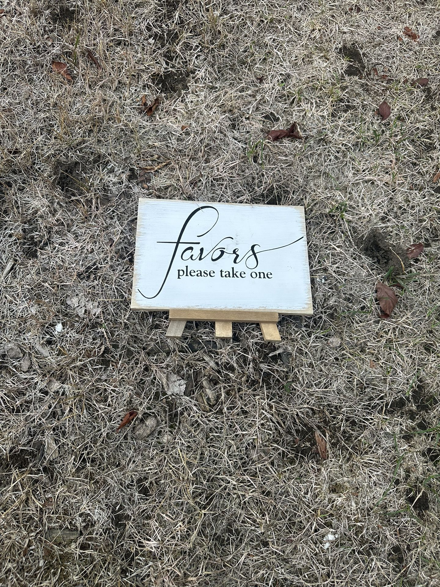 Wedding Favors Sign – “Please Take One”