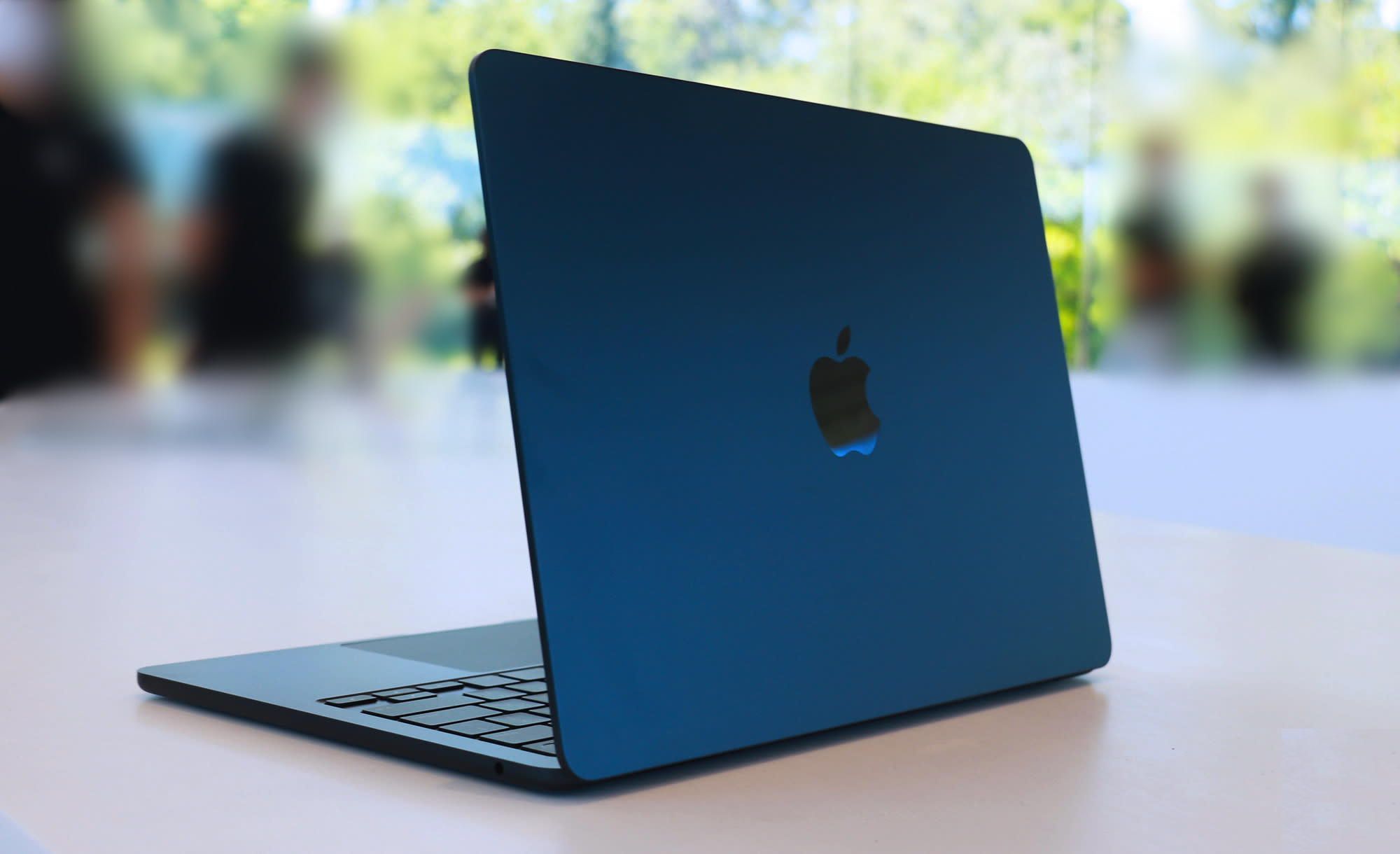 Apple MacBook Air (13-inch M2) (8GB Memory - 256GB SSD) | $5 Down | Afterpay