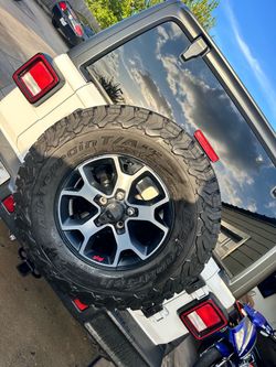 5 New Stock Jeep Wrangler Rubicon Rims with Tires.