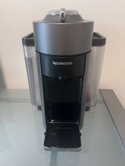Nespresoo Coffee Machine