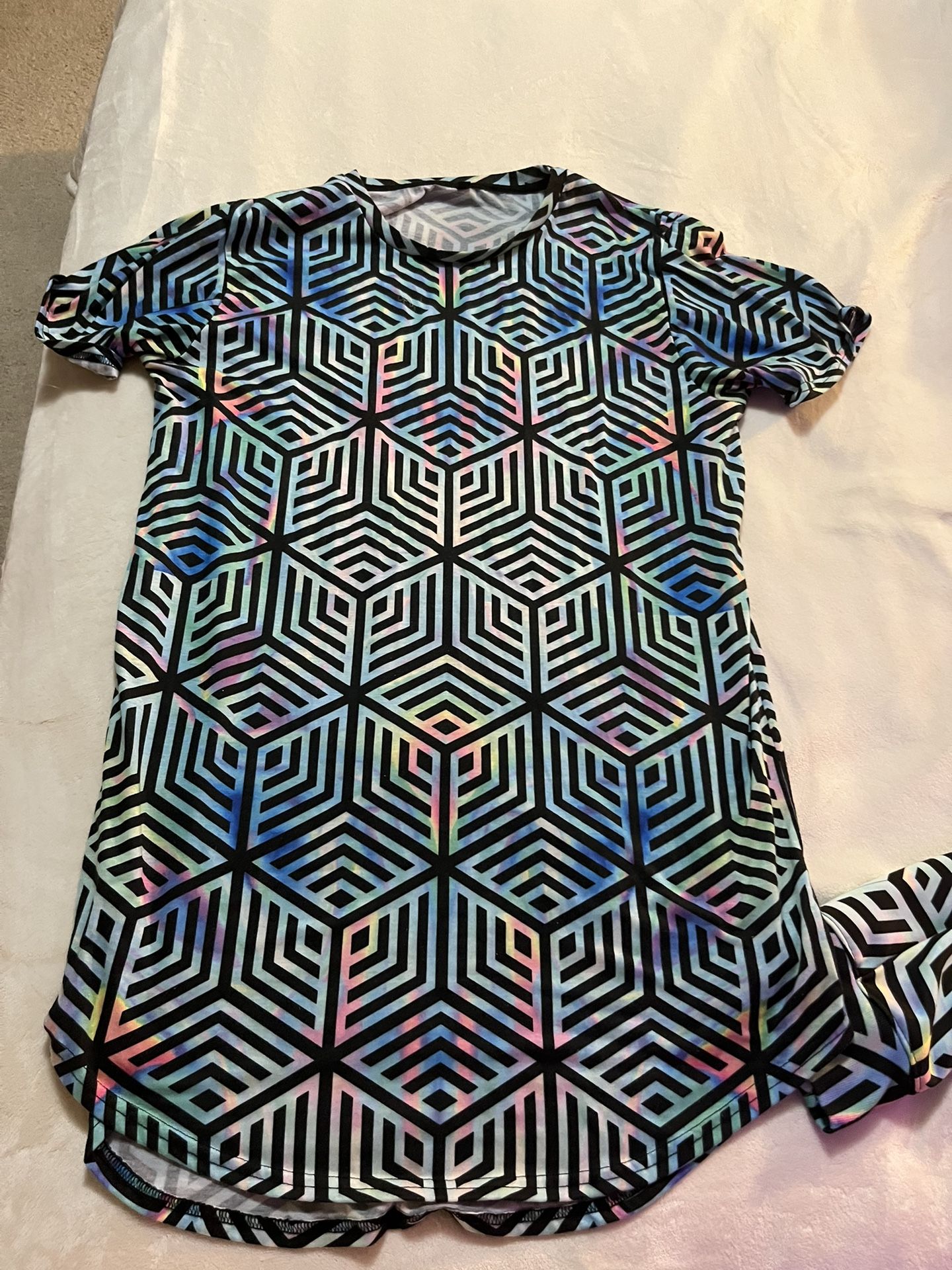 Hexagon Prism Joggers And Shirt