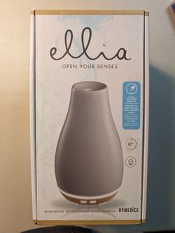BRAND NEW Ellia Aroma Diffuser