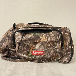 Supreme duffle bag (FW19) - Camo