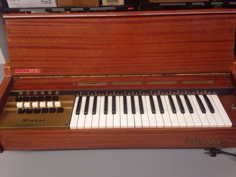 Farfisa pianorgan 60 years old $50