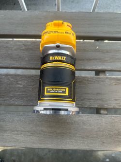 New 20v dewalt Xr brushless router tool only