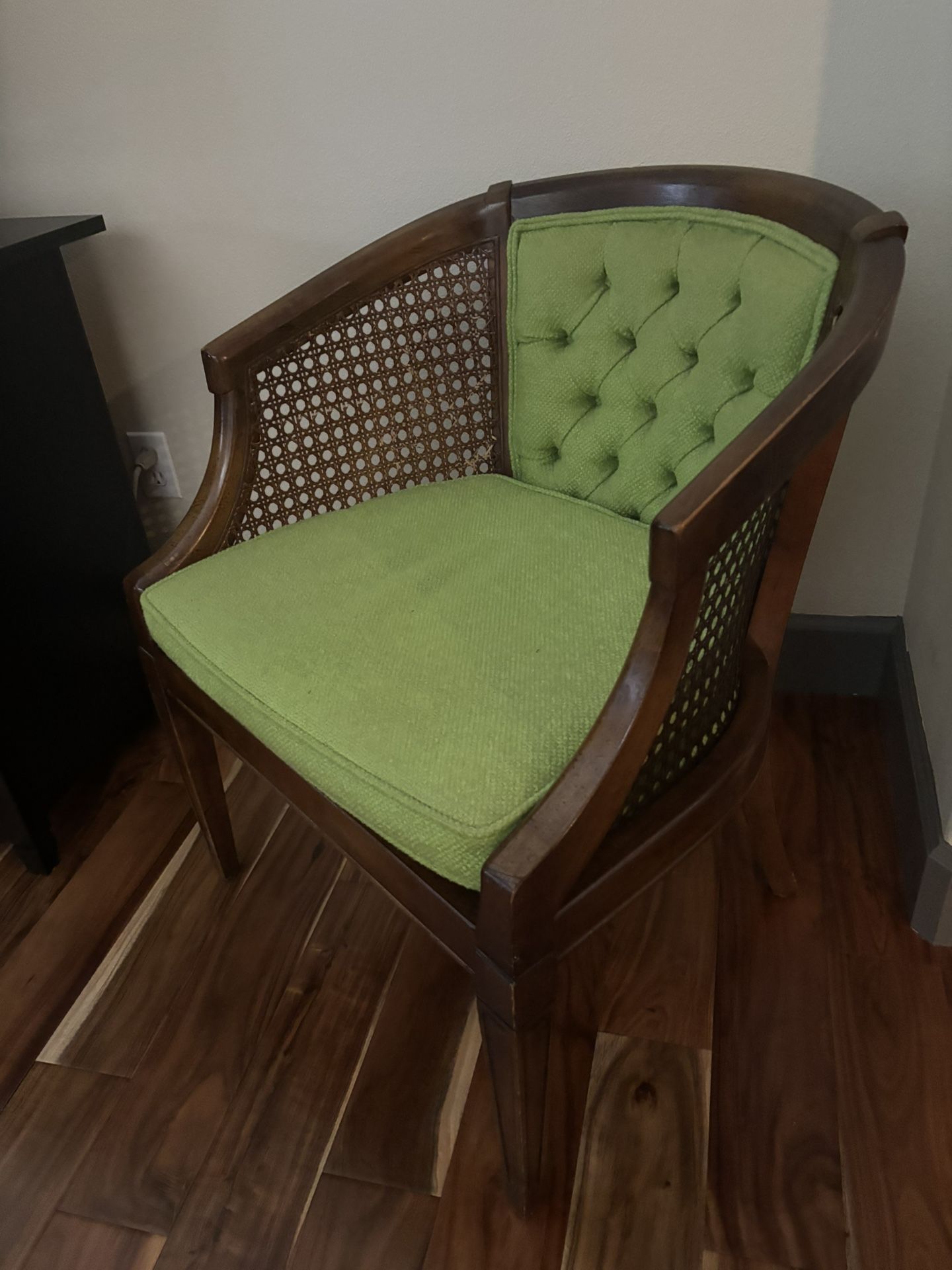 CHAIR VINTAGE (1960’S ) OCCASIONAL