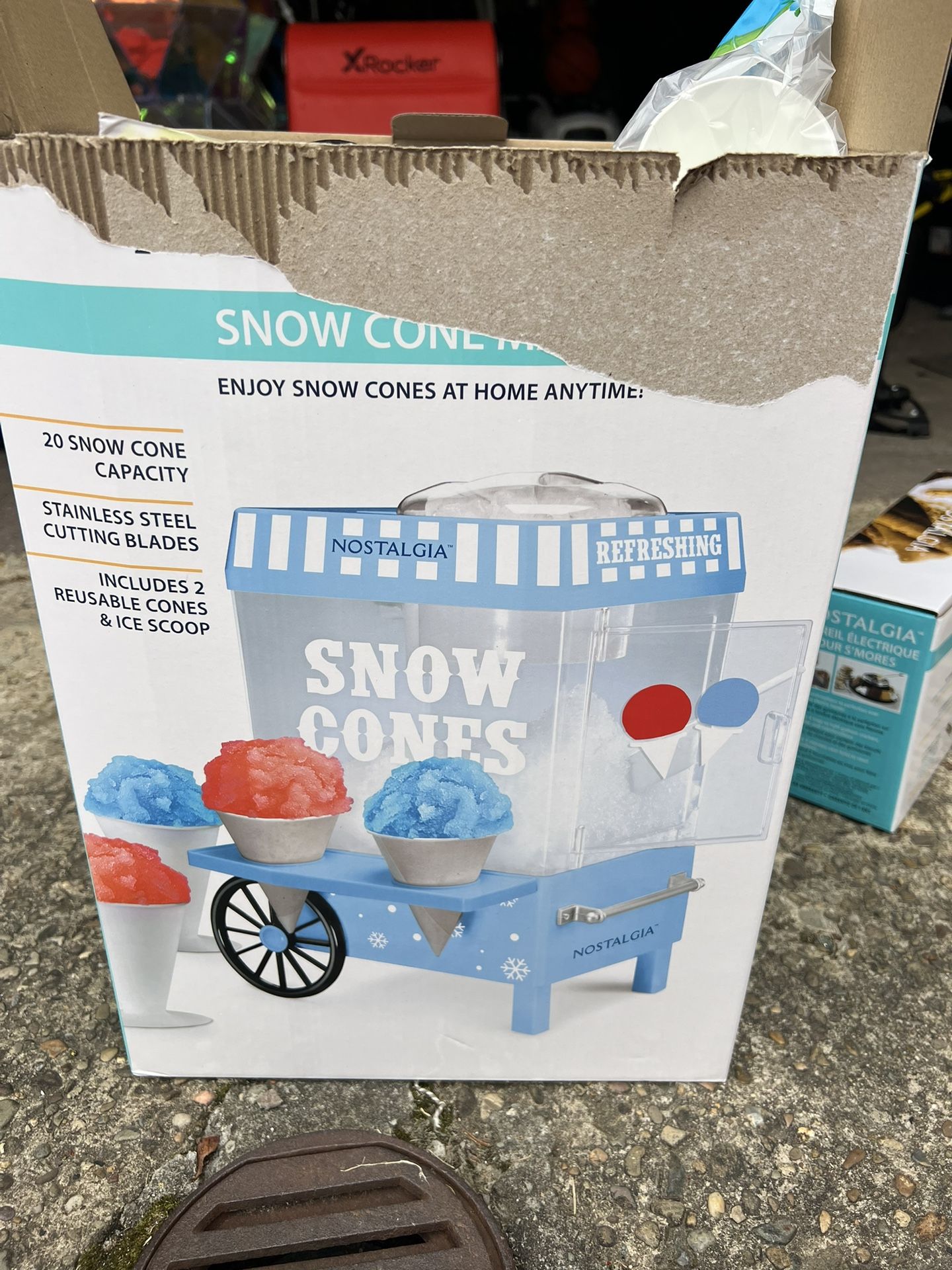Snow Cone Machine (used 1 Time)