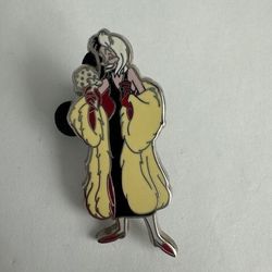 Disney Studio Store PTD Pin Trader's Delight Pin - Cruella de Vil - LE 300 (A9)