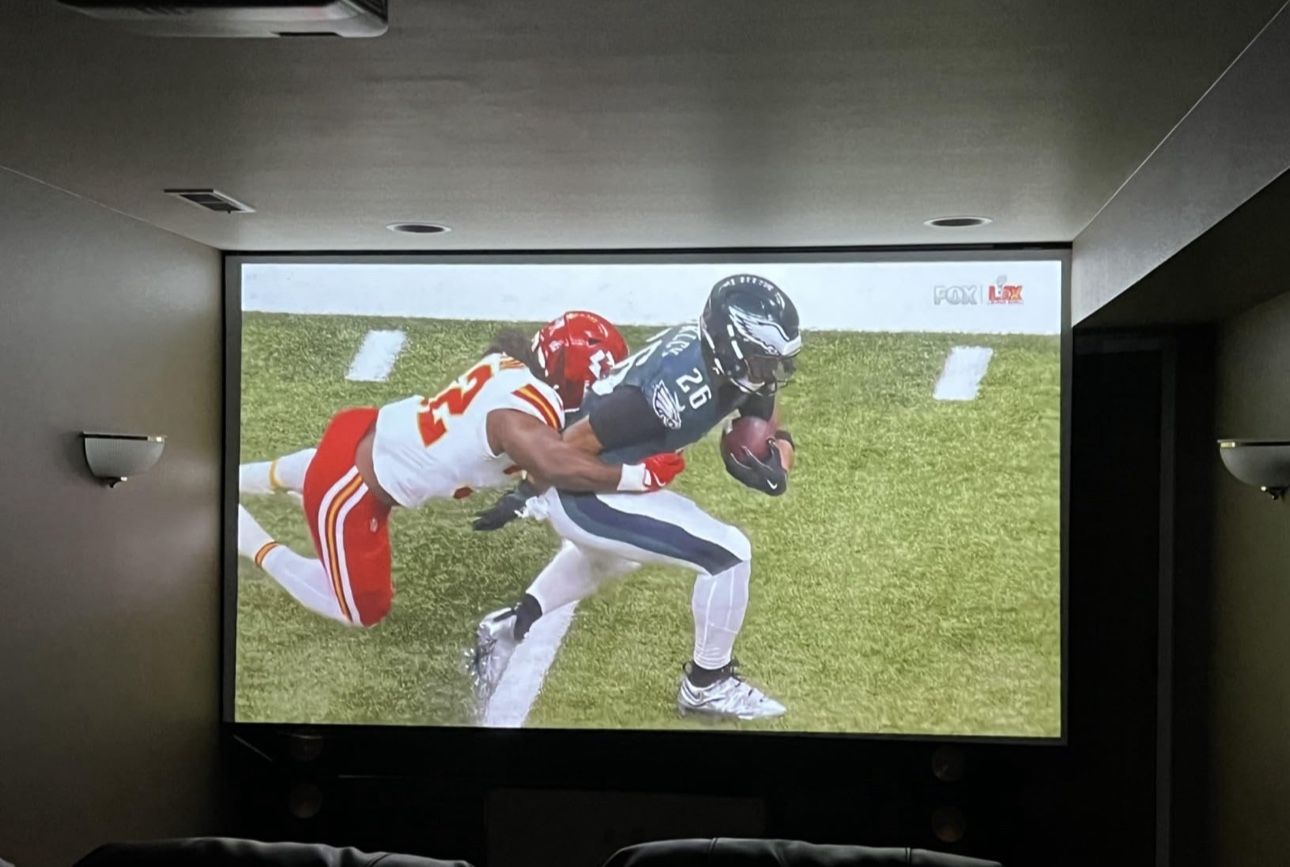 Brand New Projector Screen Tab-tension