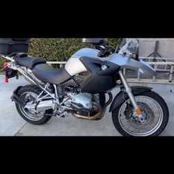 2007 BMW R1200GS - Classic Boxer Adventure Bike