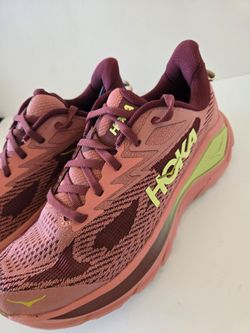 Hoka Challenger Womens Size 8 traill  Shoes