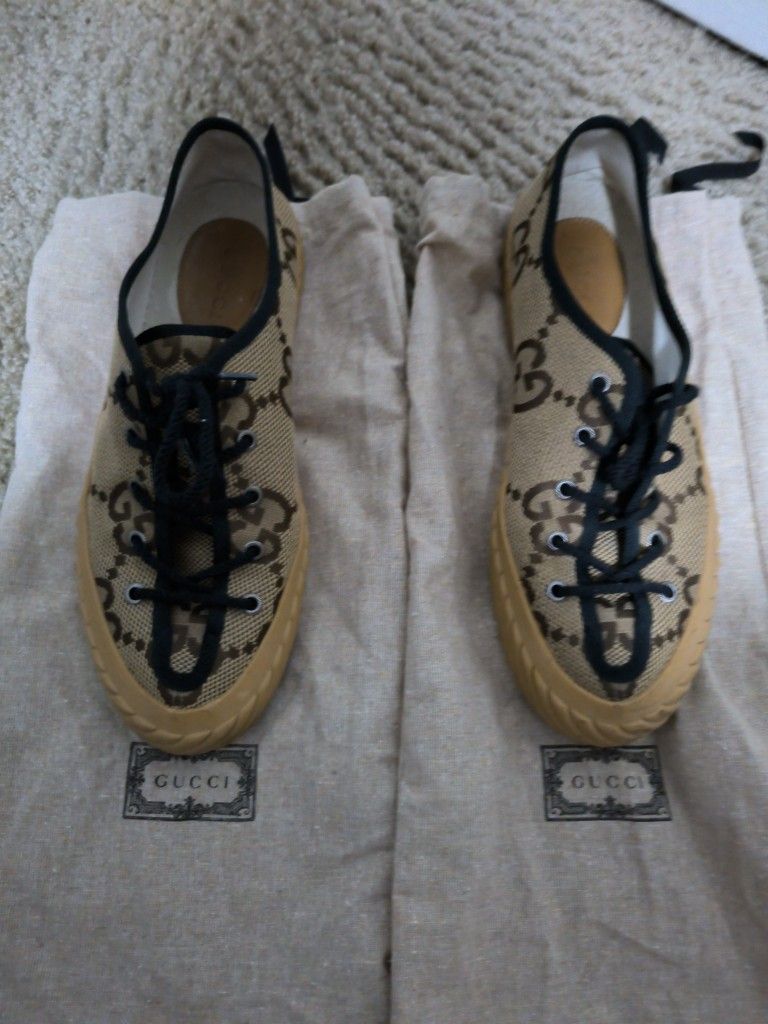 Gucci Shoes