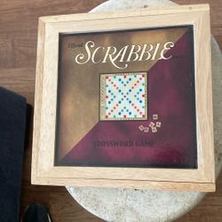 Scrabble 2002 Vintage Wooden Case Edition