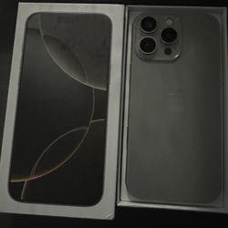 iPhone 16 Pro Max 