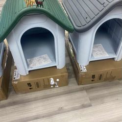 Dogs houses they are waterproof brand new never used