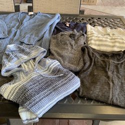 2XL Sweaters. $2.00 Each. Chino, Ca
