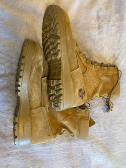 USMC Goretex Boots Size 11.5  - Near New