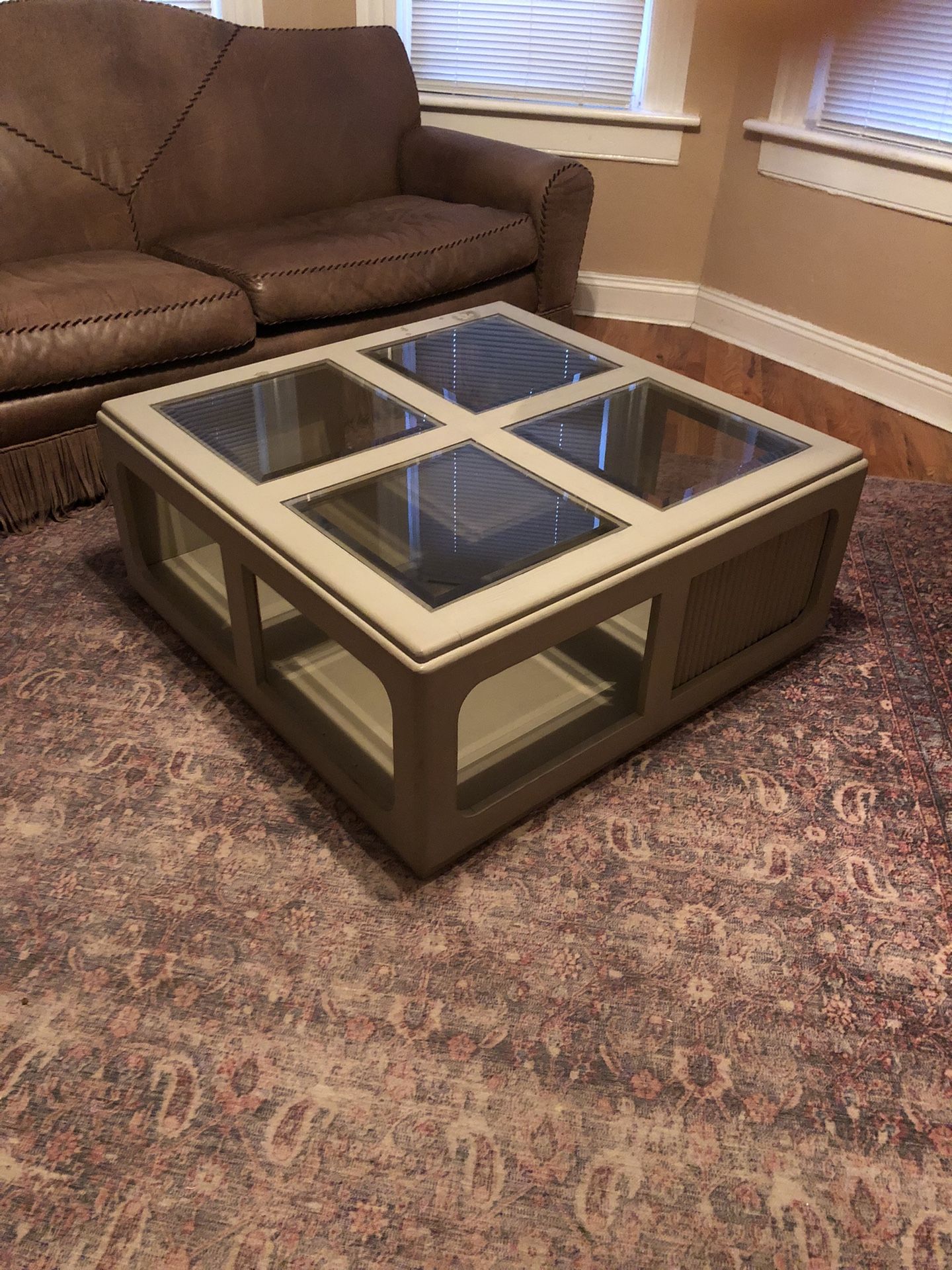 Coffee Table W/ Storage