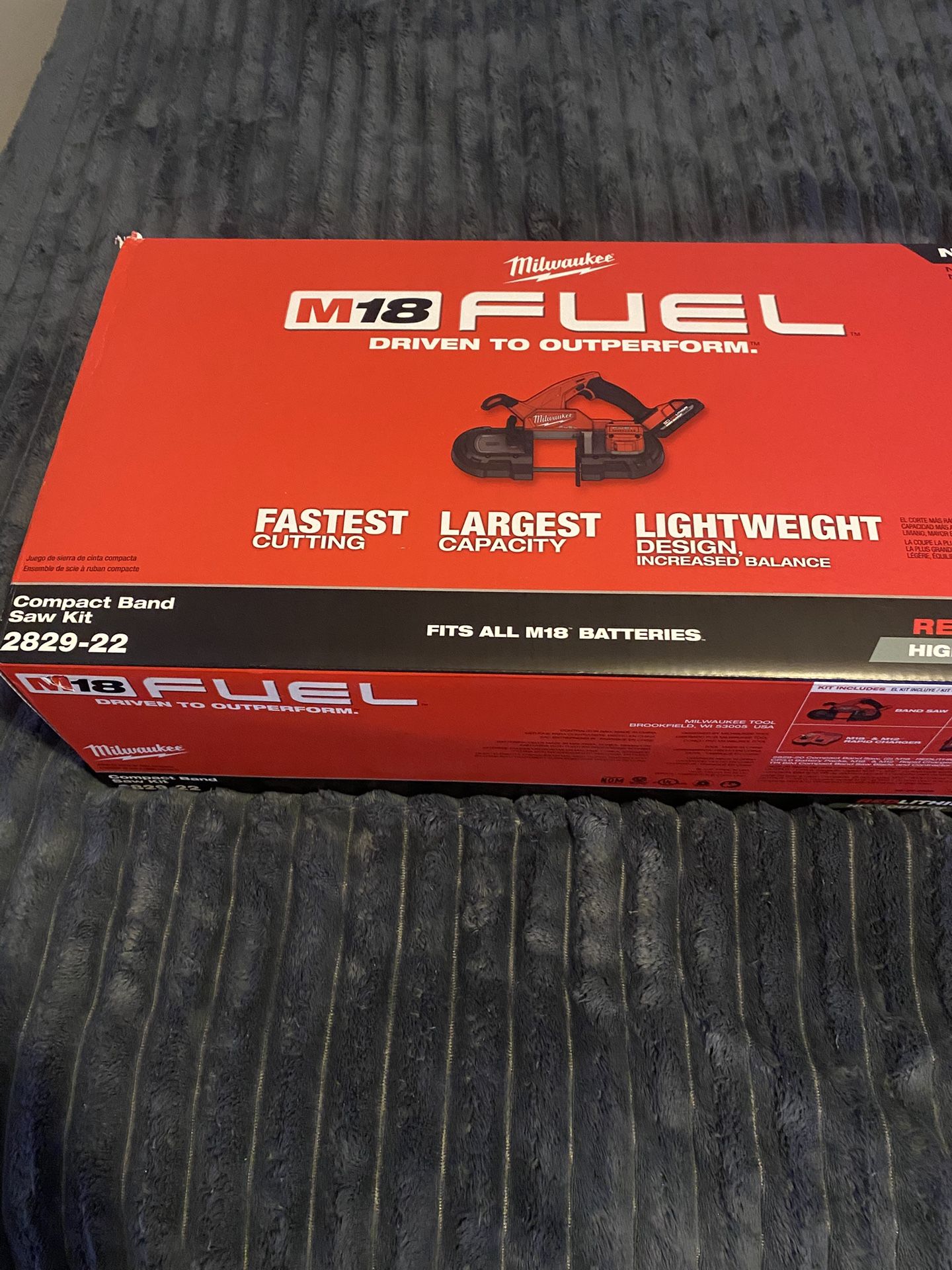 Milwaukee Fuel M18 Compact Bandsaw Kit Tool Bag & 2  High Output Cp 3.0 Battery & Charger 