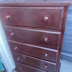 Very Sturdy Wood Dresser Excellent Condition 