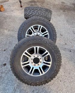2016 F250 Platinum Stocks w/ 37x13.50s