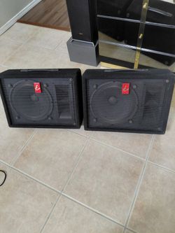 Fender monitor speakers