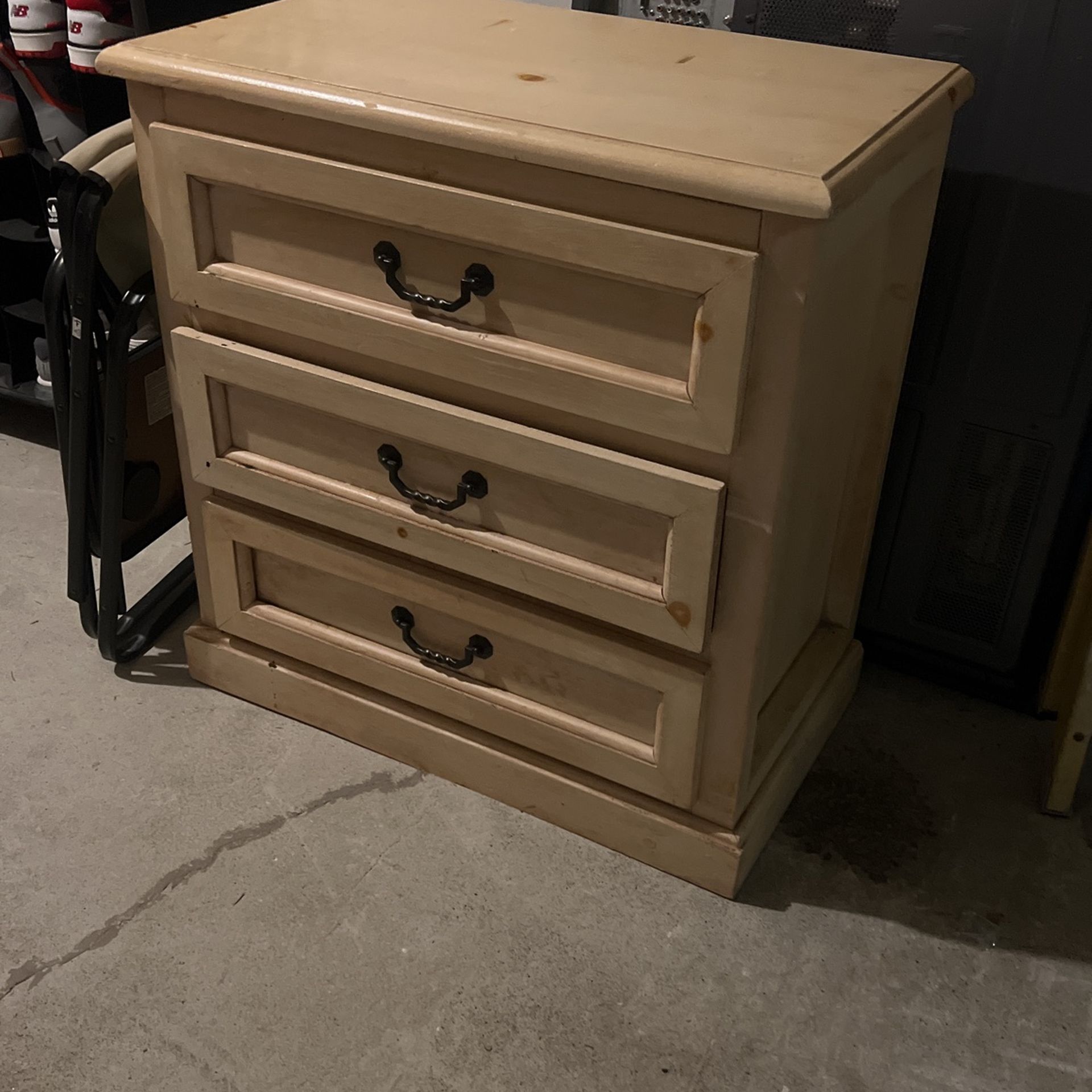 Nightstand/ Dresser