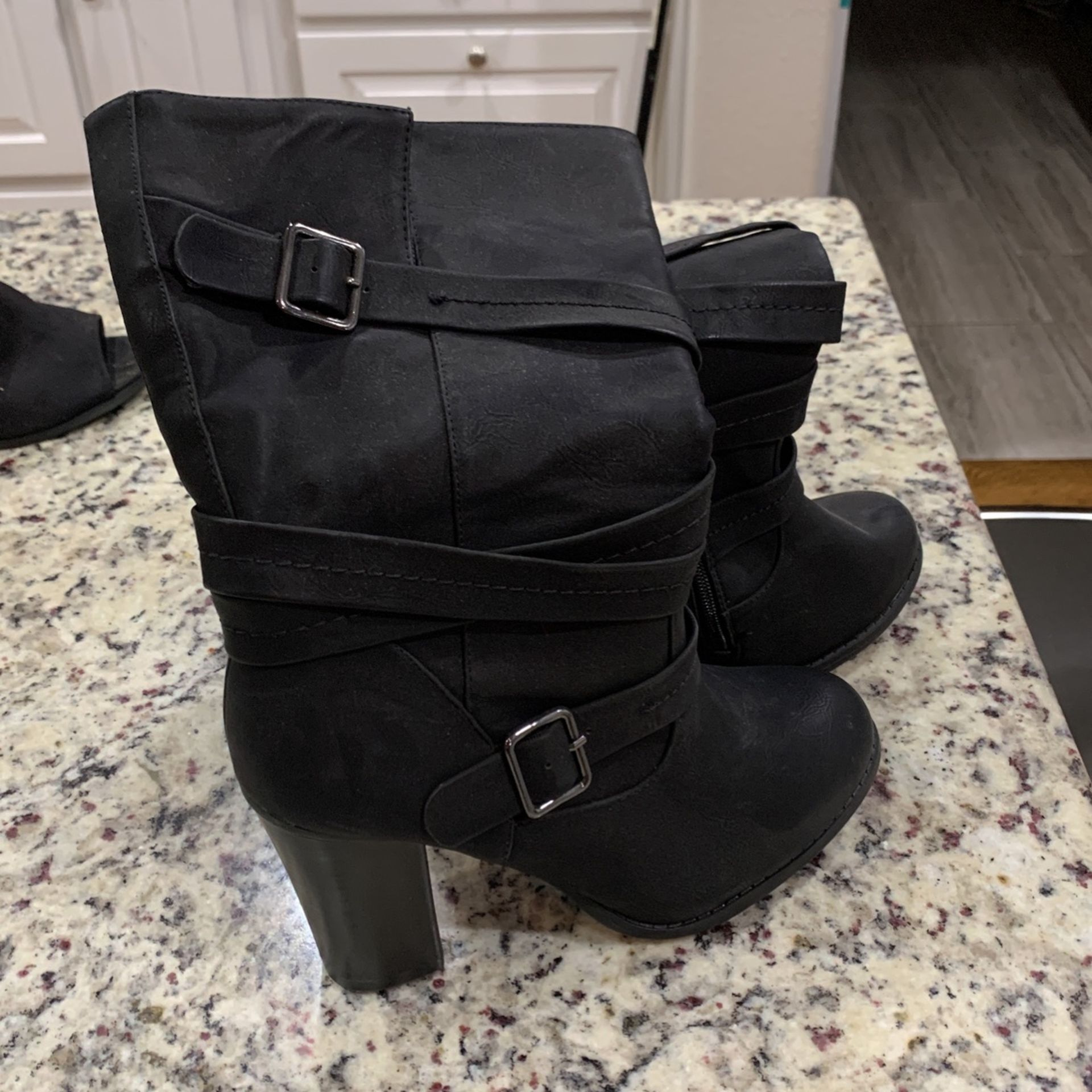 Women’s Black Boots 