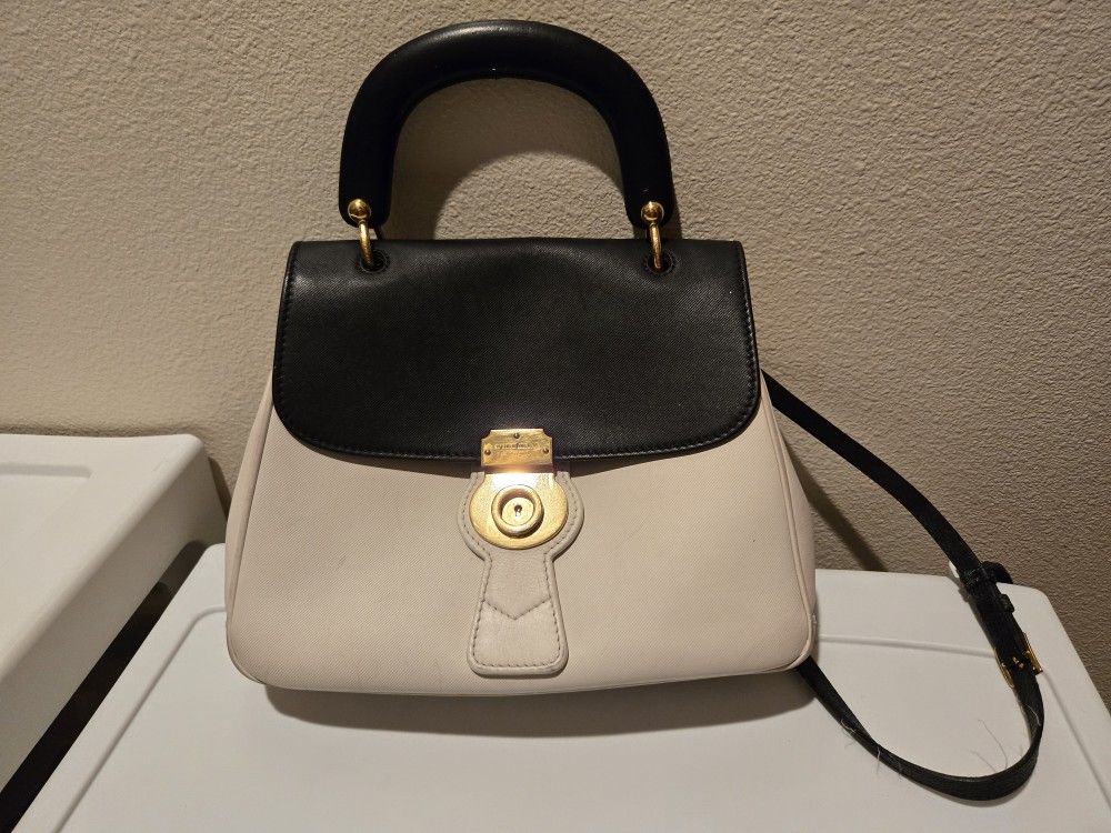 Authentic BURBERRY LONDON Purse