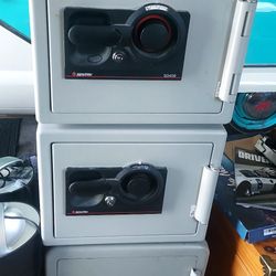 3 Large Safes
