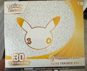 Pokémon Center 30th Celebration ETB