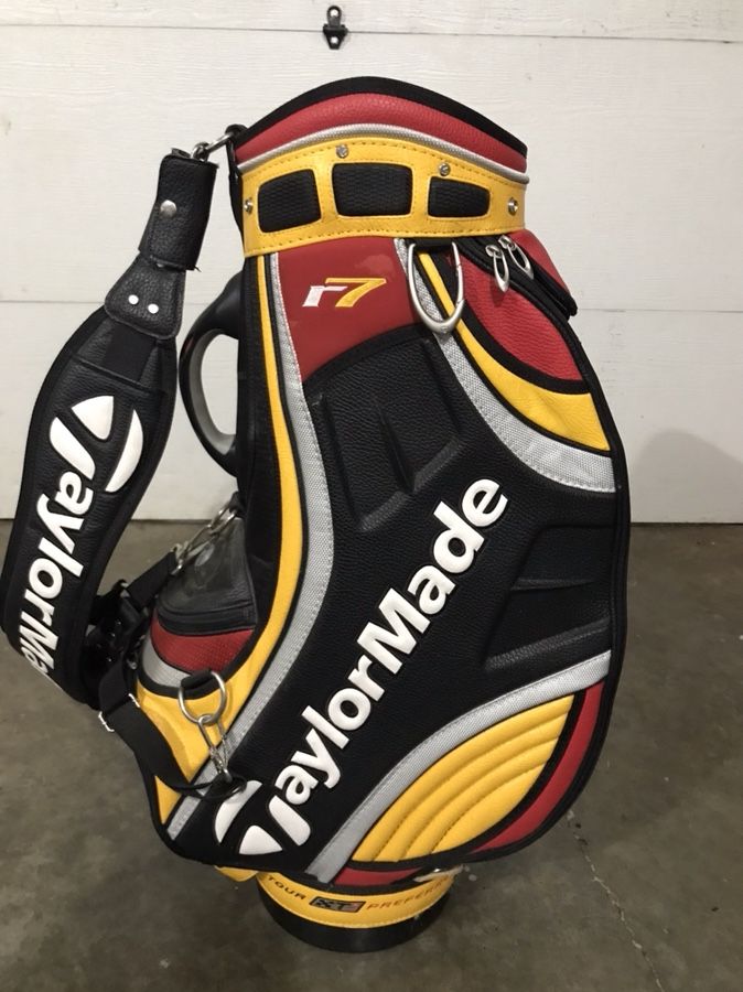 Taylormade R7 staff bag