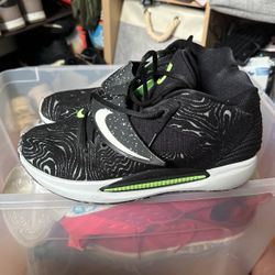 KD14 “Black Lime Glow”