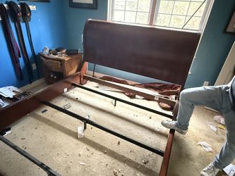 California King Sleigh Bed