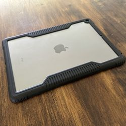 iPad (9th Gen) - Like New