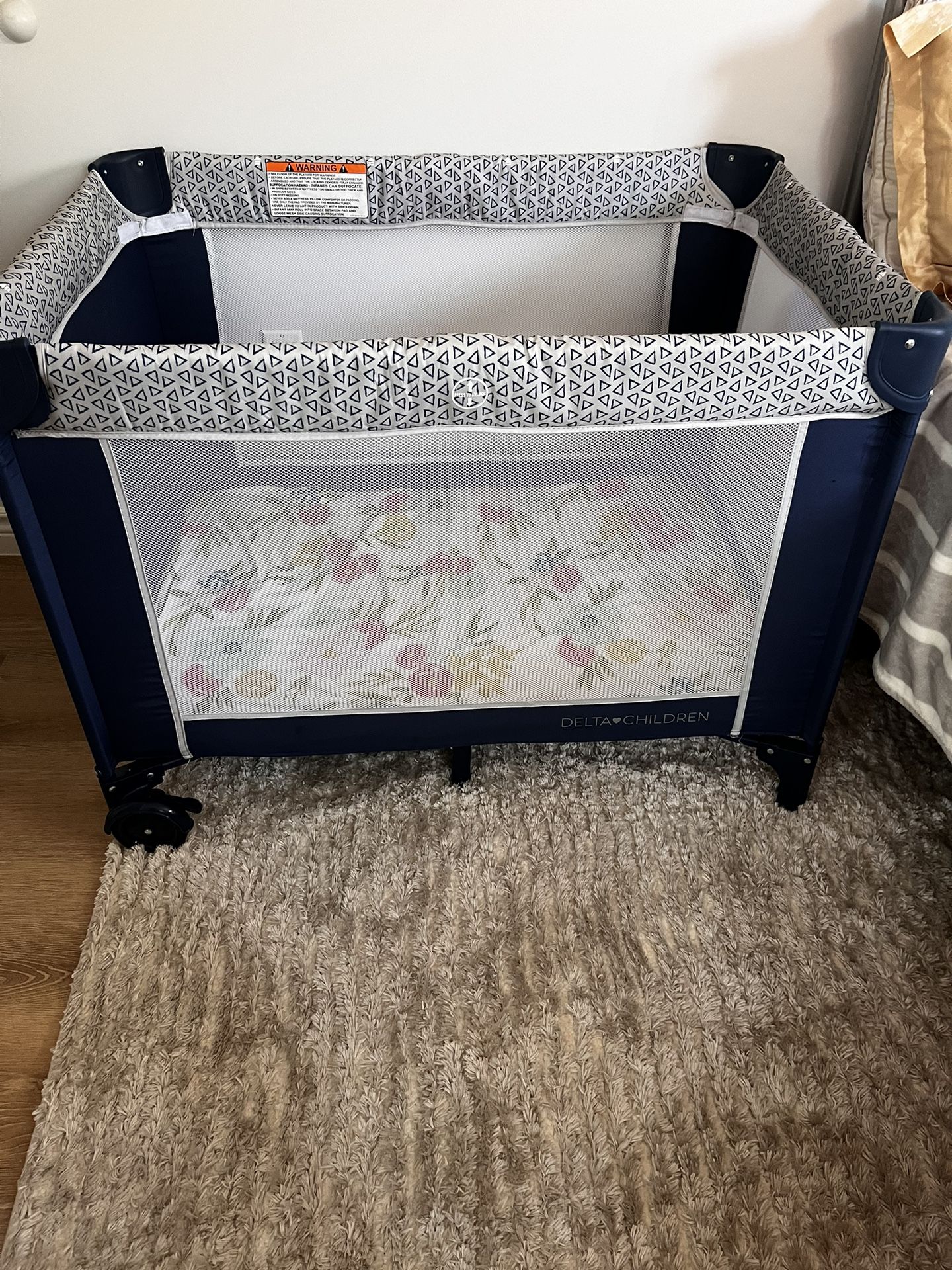 Baby Crib Bassinet Sleeper