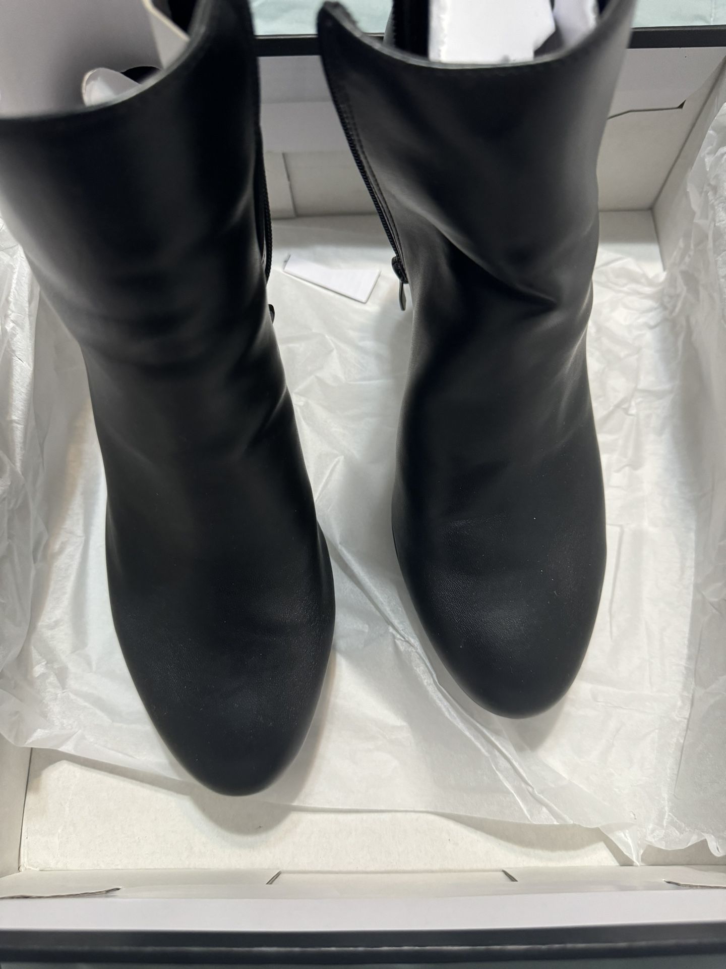 Nine West Women’s Boots Size 10