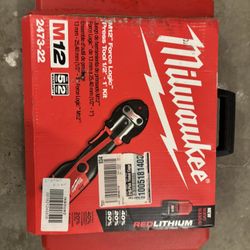 Milwaukee Press Tool